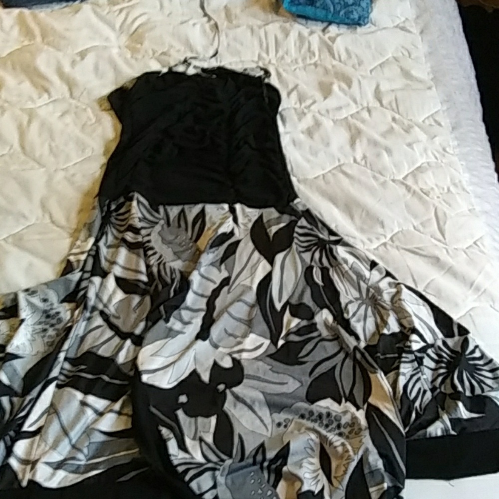 Medium long black silk dress with flowers